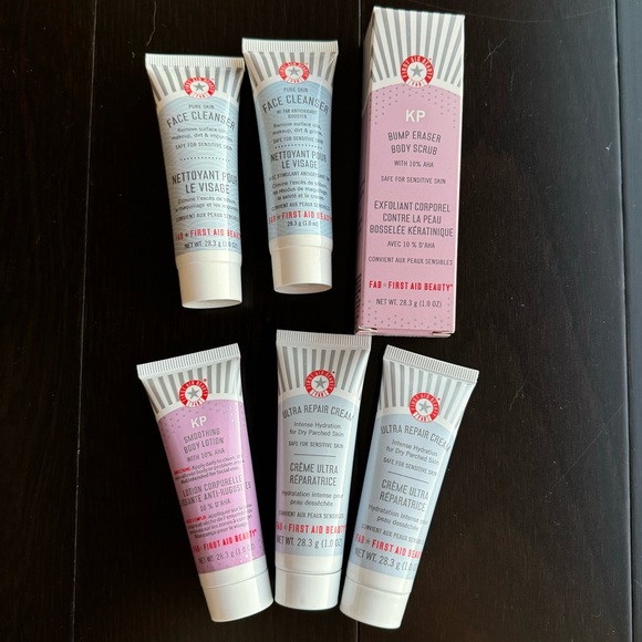 [SOLD] FAB Kit - Picture 1 of 4